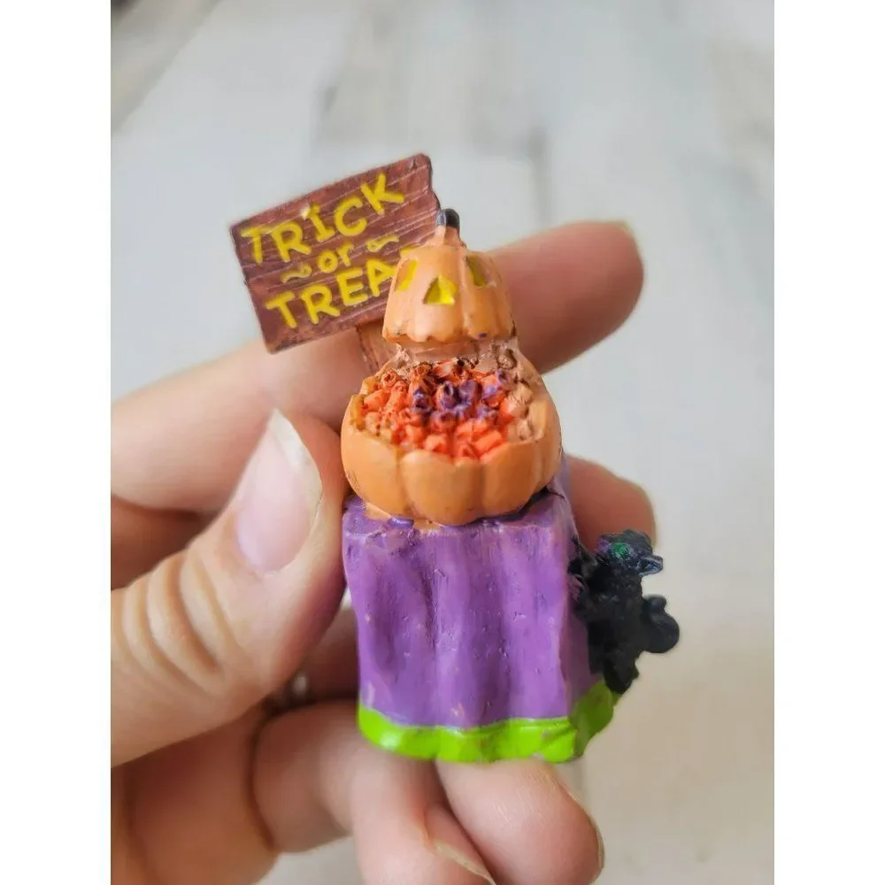 Lemax pumpkin trick treat bowl cat table‎ Halloween figurine accessory